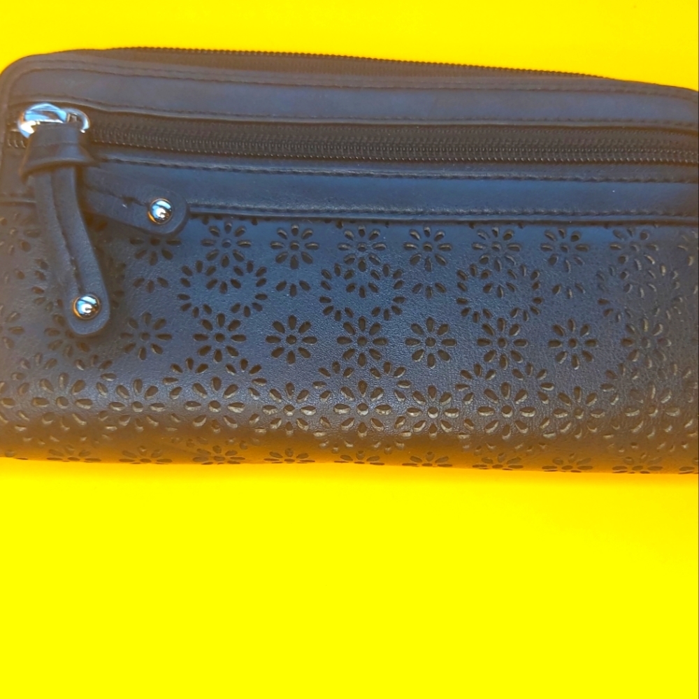 Fiorelli Wristlet